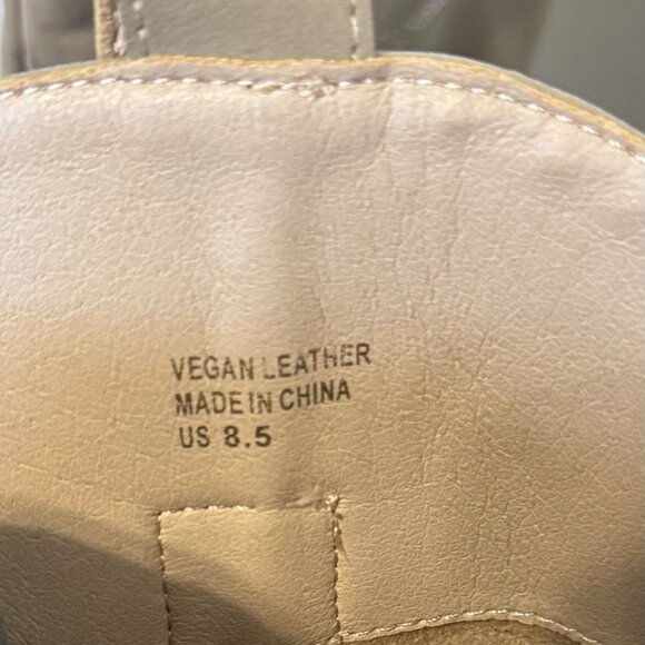 Arula River Wide Calf Western Boots - Picture 4 of 5